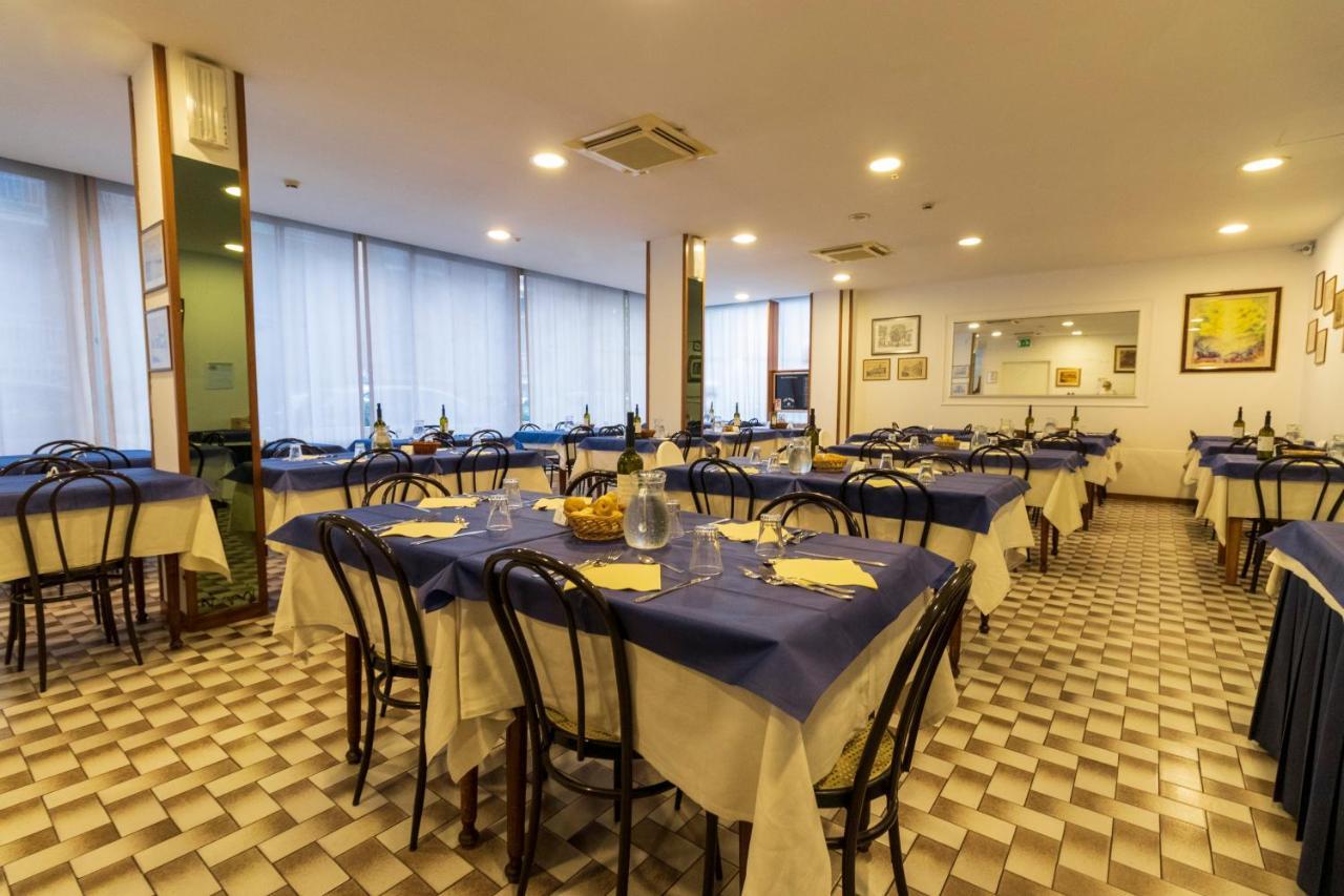Hotel Ausonia B&B Rimini Luaran gambar