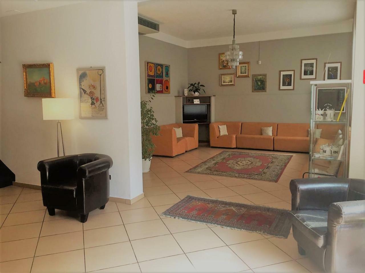 Hotel Ausonia B&B Rimini Luaran gambar